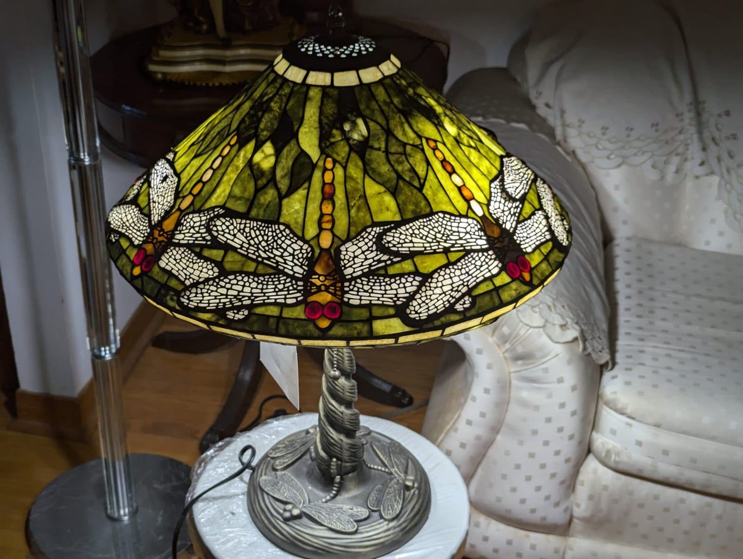 Dragon Fly Trimmed Jade Table Lamp